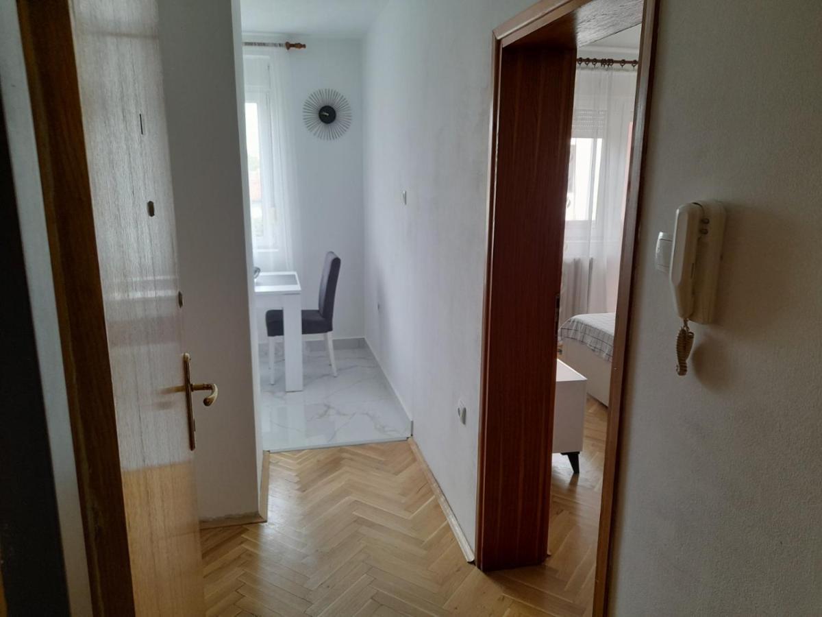 Apartmán Nikola Ns2 Novi Sad Exteriér fotografie
